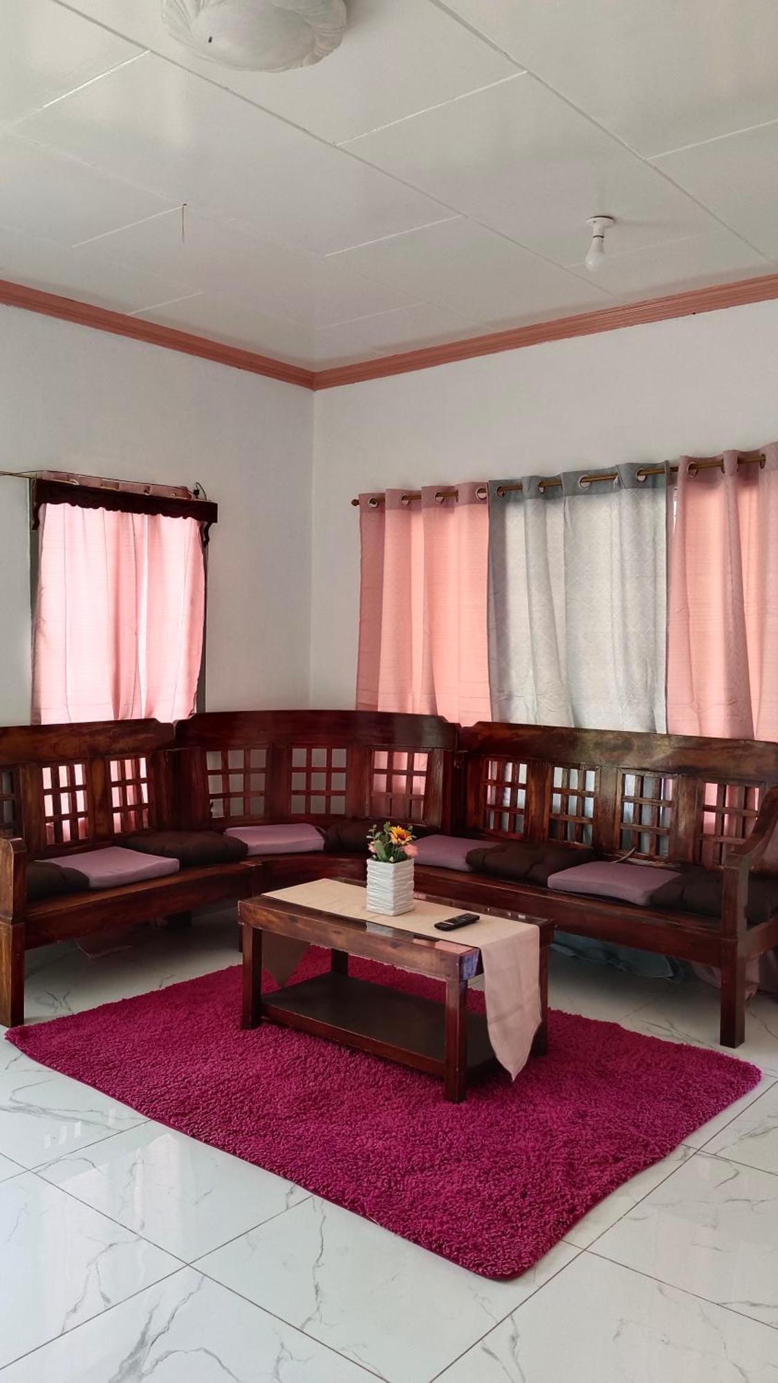 Bella'S Bed & Breakfast Dauis Exterior photo